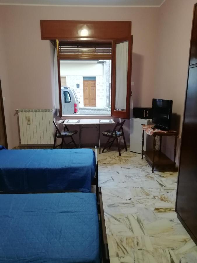 Casa Ai Cappuccini Lägenhet Randazzo Exteriör bild
